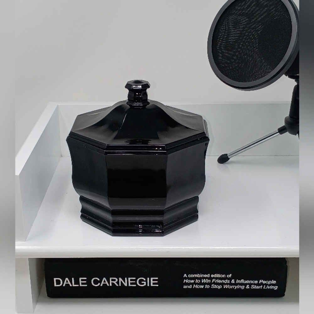 Black Octagonal Decorative Jar - Picture 2 of 8